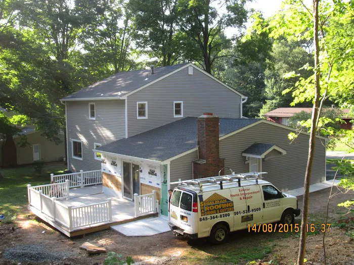 Segelman Shaw Roofing, Siding & Gutters Picture 5