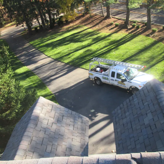 Segelman Shaw Roofing, Siding & Gutters Picture 8