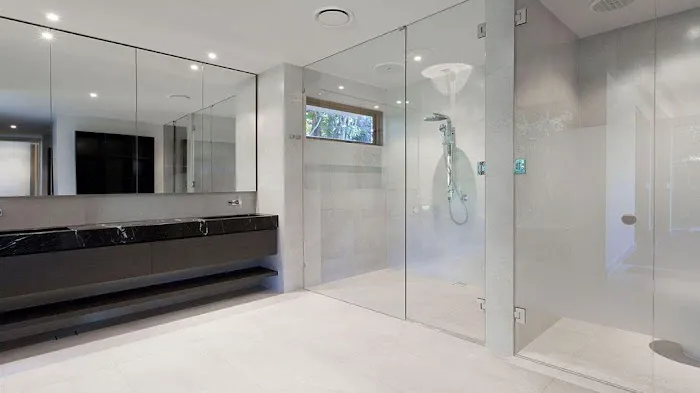 Sahl's Glass & Glazing Inc. Picture 1