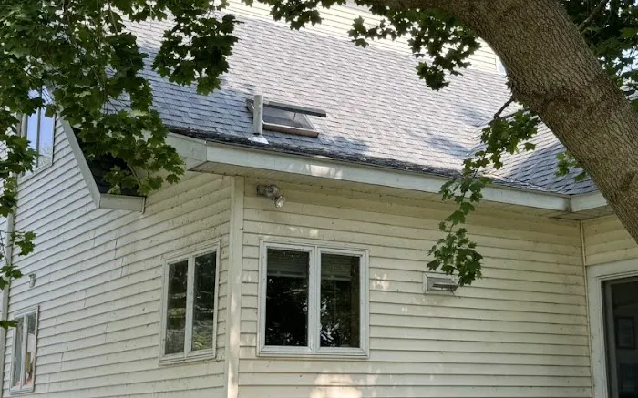 J D Ferro Roofing Picture 1