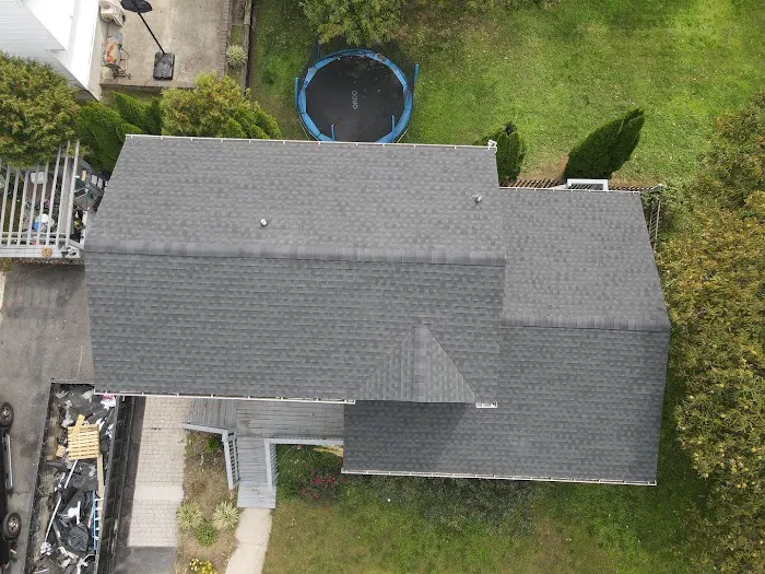One Up Roofing Picture 3