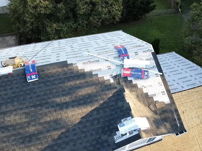 One Up Roofing Picture 5