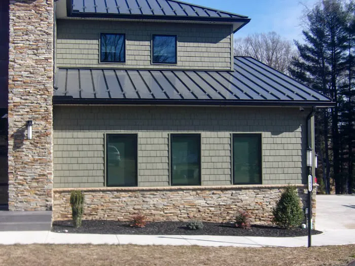 Pequea Exteriors Picture 4