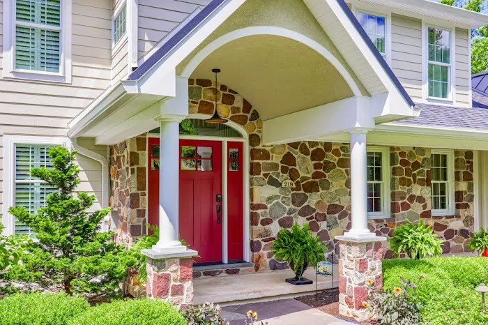 Smucker Exteriors & Remodeling LLC Picture 7