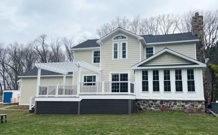 Smucker Exteriors & Remodeling LLC Picture 8
