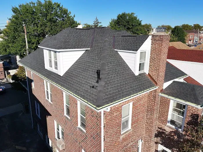 RH RENOVATION LLC Picture 1