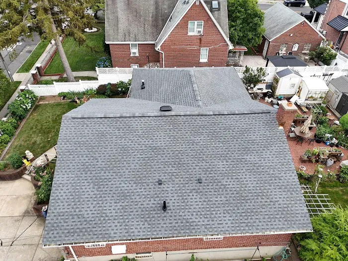 RH RENOVATION LLC Picture 5