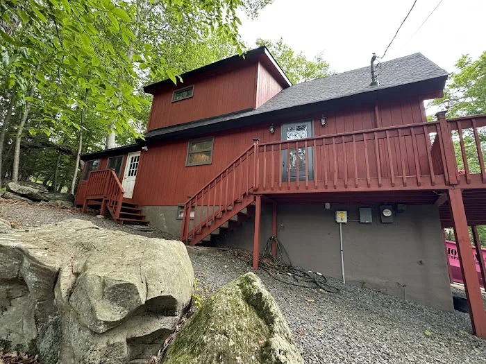 Crooked Ladder Roofing of NEPA Picture 4