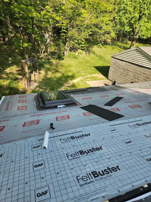 Allesson Roofing & Siding Picture 5