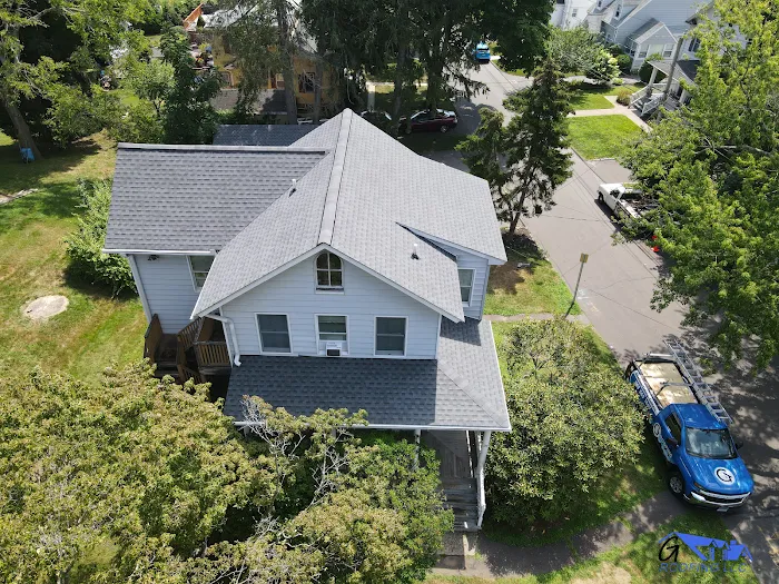 G Roofing LLC Picture 3