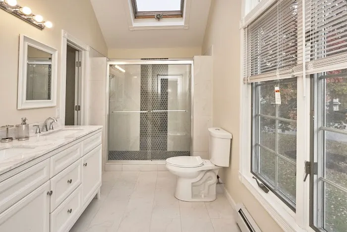 A-Z Home Construction LLC Picture 5