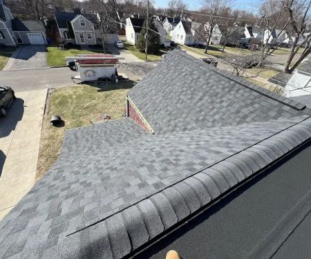 Gold Roofing and Construction