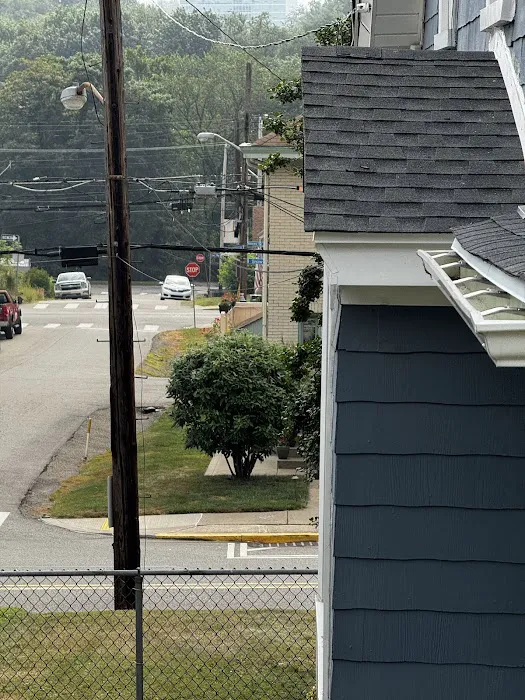 McClellands Contracting and Roofing, LLC Picture 4