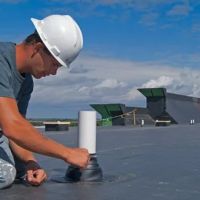 L&M Roofing ico