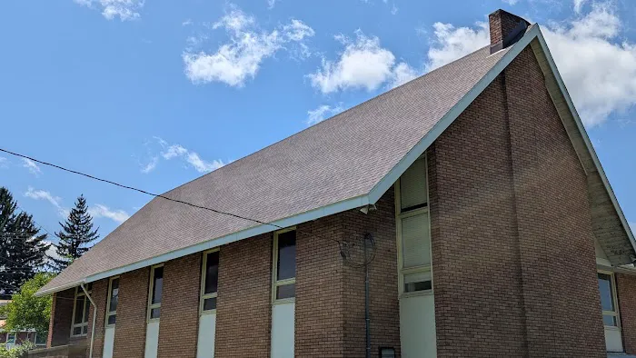 Edify Contracting LLC Roofing and Siding Picture 2