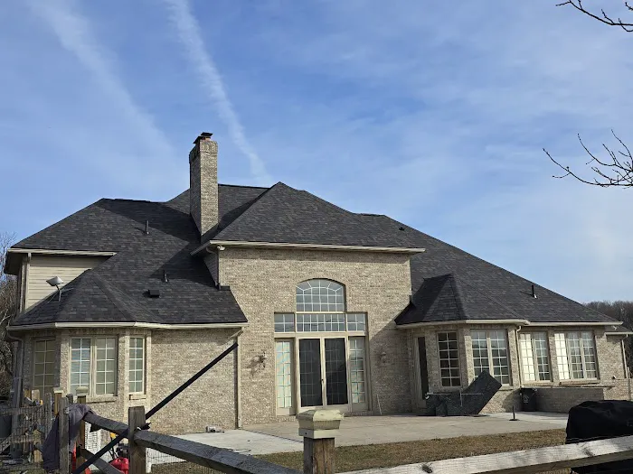 Hometown Exteriors - Roofing and Gutters Picture 5