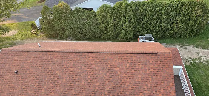 Hometown Exteriors - Roofing and Gutters Picture 7