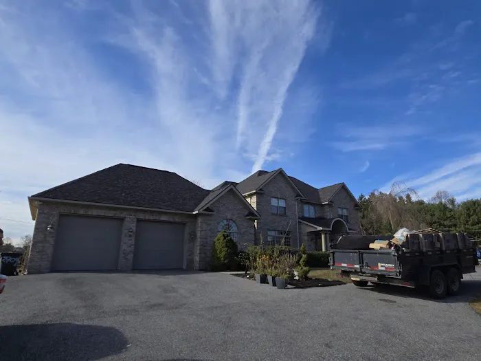 Hometown Exteriors - Roofing and Gutters Picture 9