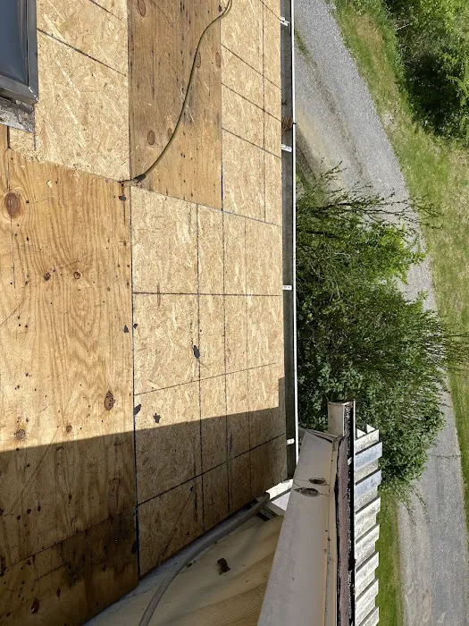 J an I roofing Picture 5