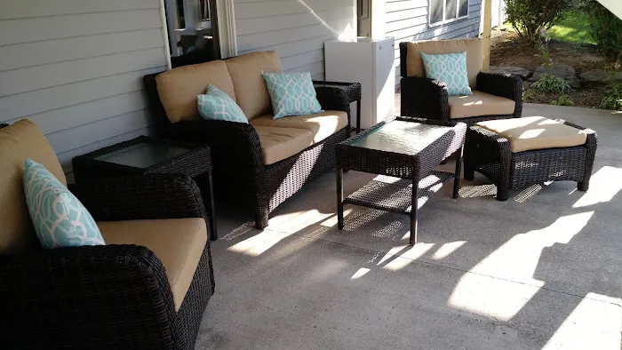 MacDonough Enterprises & The Deck Doctor Picture 7