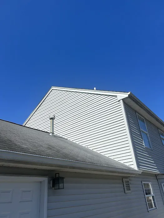 Roofing. Dgc LLC company Picture 1