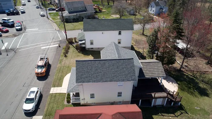 CT STRONG ROOFING LLC Picture 3