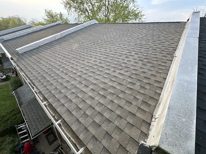 MaxPro Roofing Picture 1