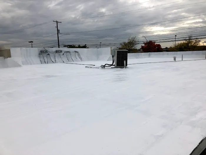 HMC ROOFING PRO LLC Picture 7