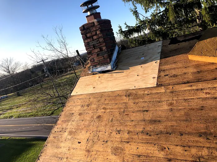 HMC ROOFING PRO LLC Picture 8