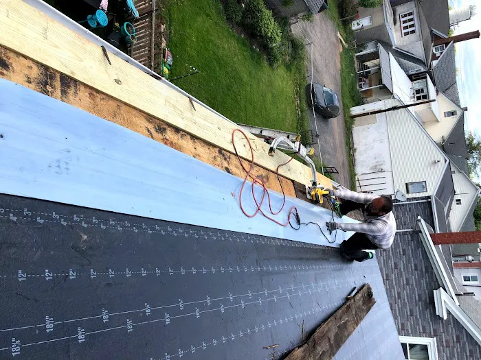 HMC ROOFING PRO LLC Picture 10