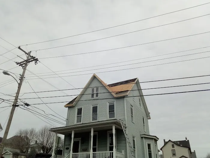 187slp Roofing and Siding Picture 9