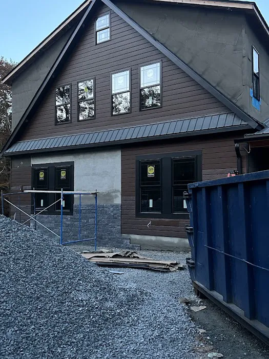 LJ Roofing And Siding LLC Picture 2