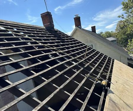 LJ Roofing And Siding LLC