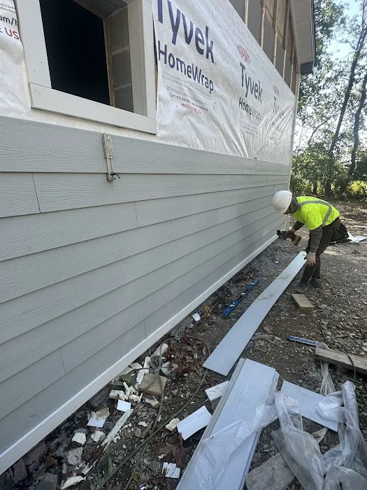 LJ Roofing And Siding LLC Picture 4