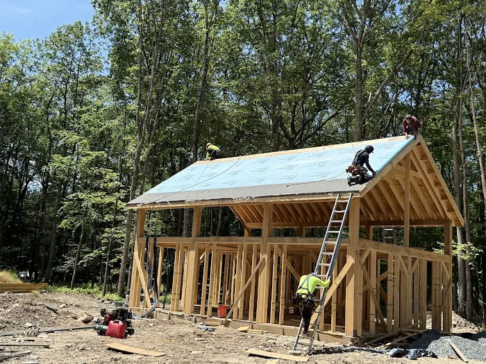 Lema & Rojas Roofing And Siding Llc Picture 2