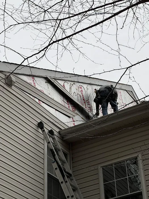 NNA CREWS LLC Picture 6
