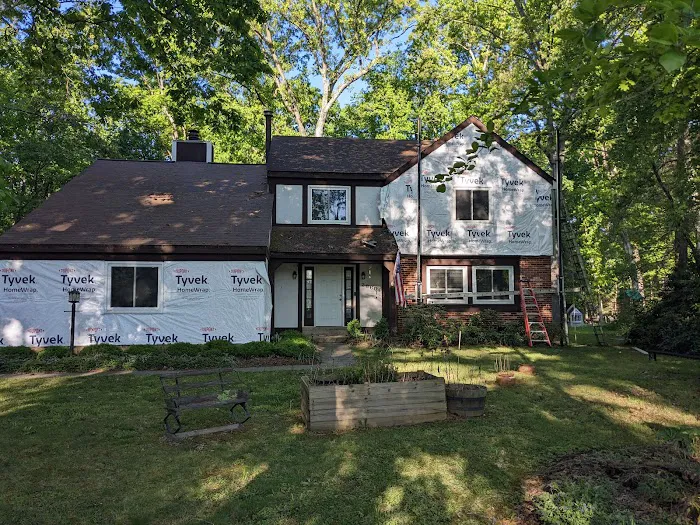 Central Exteriors Picture 9