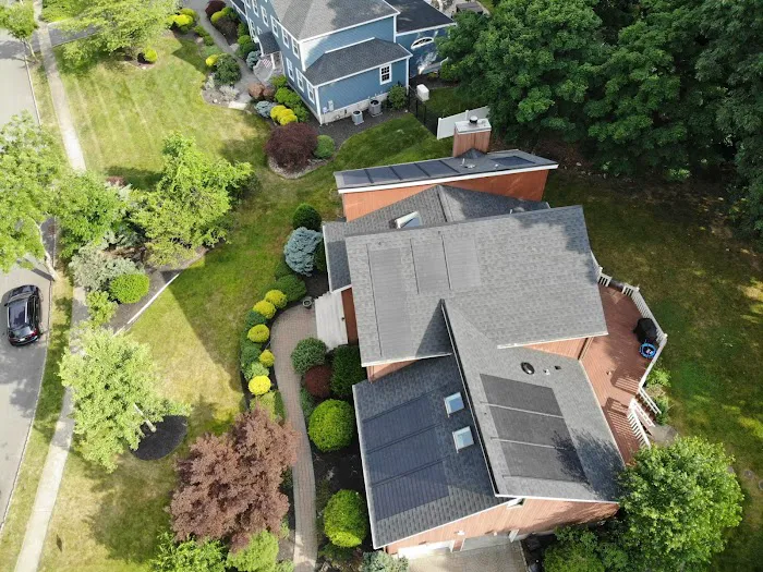 Gunner Roofing Picture 1