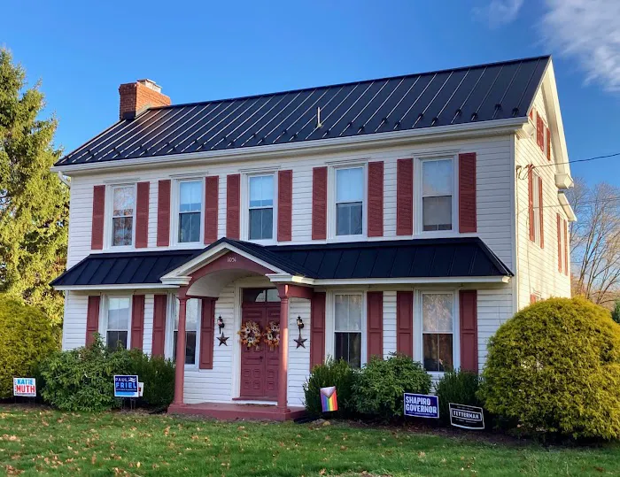 Hillcrest Roofing & Siding Picture 2