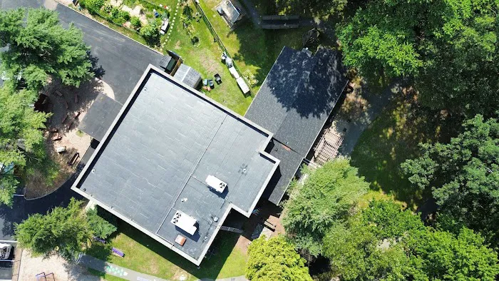 IMPERIAL ROOFING LLC Picture 2