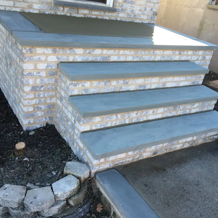 IMPERIAL ROOFING LLC Picture 3