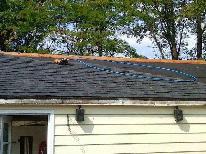 Committee Roofing & Remodeling Picture 9