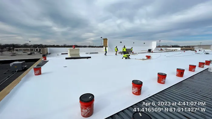 Gold Star Roofing LLC Picture 1