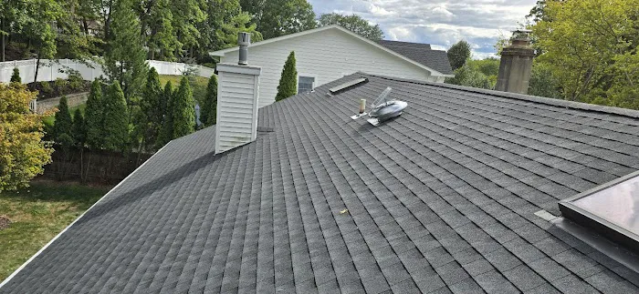Splendor Roof Repair and Installation Picture 1