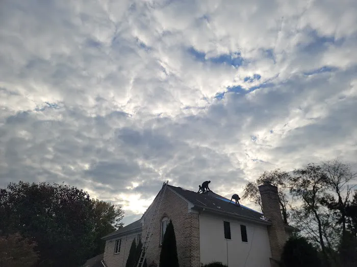 Splendor Roof Repair and Installation Picture 6