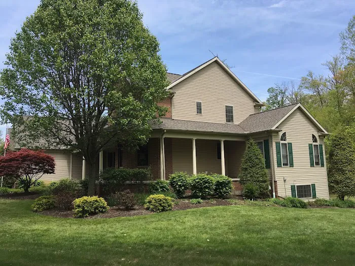 4 Seasons Construction & Roofing Picture 4