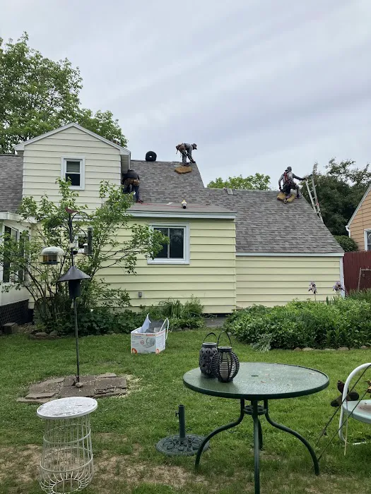 CMW Exteriors LLC Picture 1