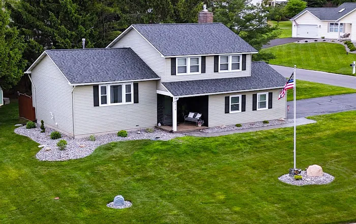 The Roofing Guys Inc Picture 1