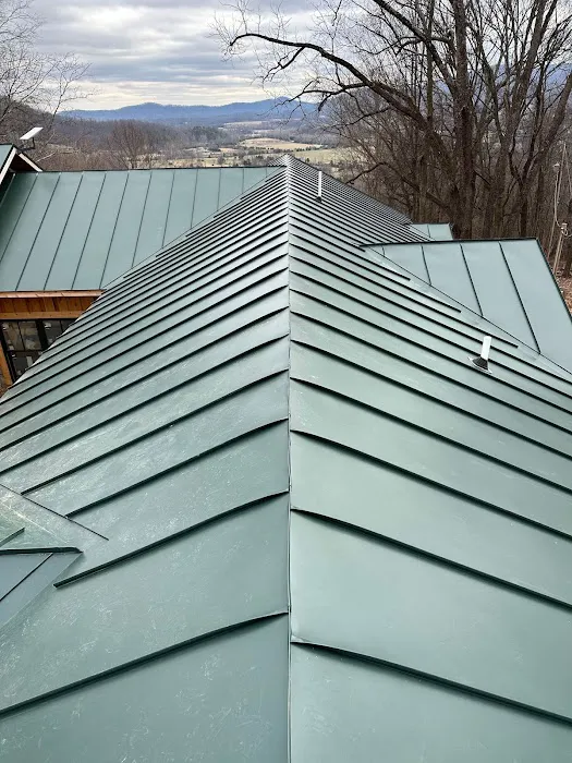 McGlothlin Roofing LLC Picture 3