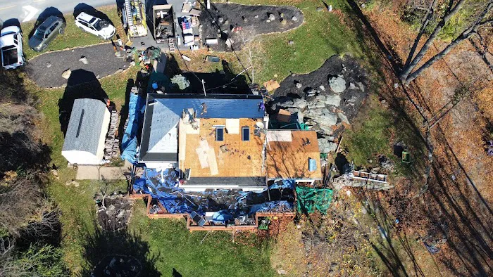 Peak Roofing Contractors Inc. Picture 4